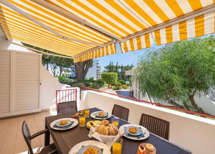 Hostwise - Sunny Escape With A Pool & Balcony * Vilamoura