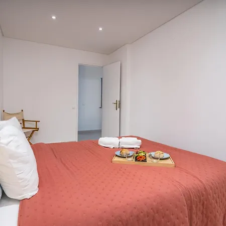 Hostwise - Sunny Escape With A Pool & Balcony * Vilamoura