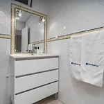Hostwise - Sunny Escape With A Pool & Balcony Apartman *