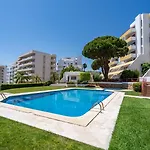 Hostwise - Sunny Escape With A Pool & Balcony